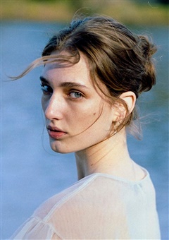 Anna Lili   image