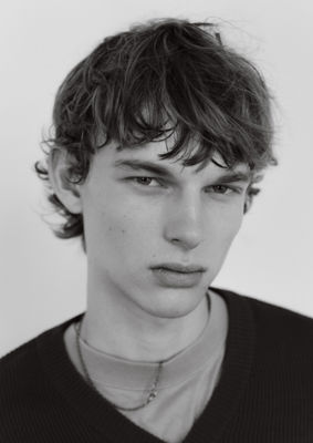 HARRY CROWE image