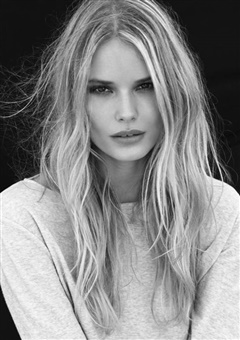 Alena Blohm image