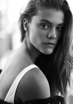 Nina Agdal image