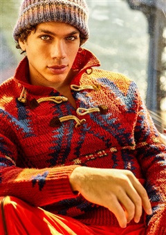 Elias  Becker image